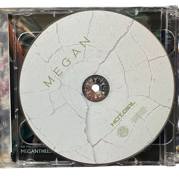 Signed Megan Thee Stallion – Megan (Act II) [2 CD Limited Edition] - Picture 4 of 6